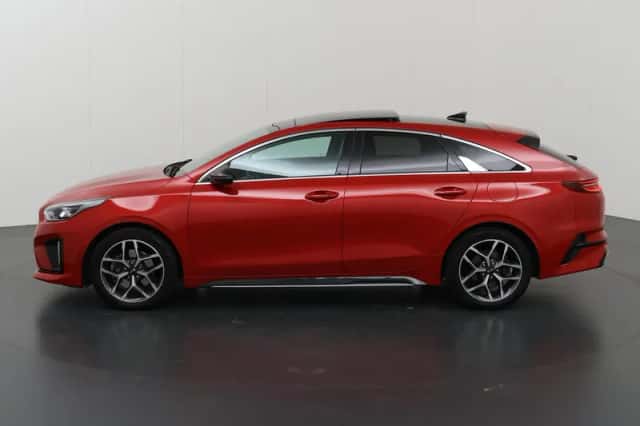Kia Proceed (2021) thumbnail 5