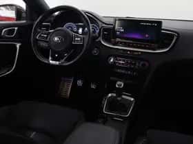 Kia Proceed (2021) thumbnail 9