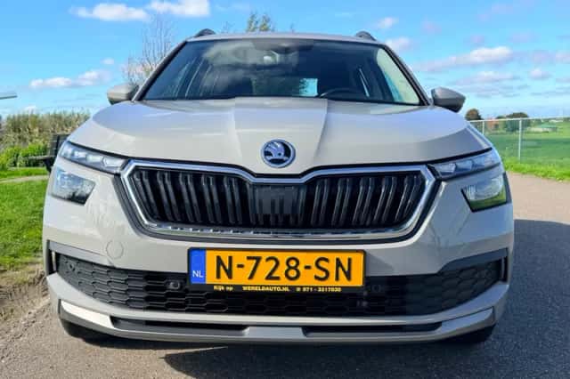 Škoda Kamiq (2022) thumbnail 2