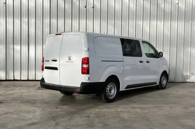 Peugeot E-Expert (2023) thumbnail 2