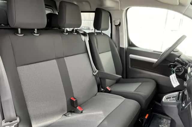 Peugeot E-Expert (2023) thumbnail 4