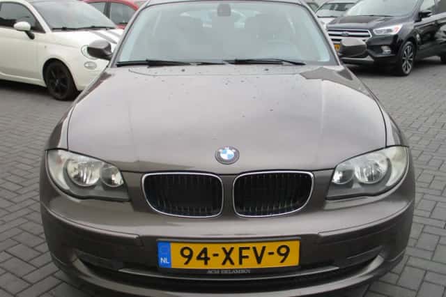 BMW 1-Serie (2009) thumbnail 4