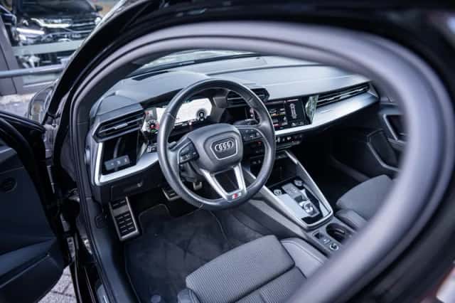 Audi A3 (2021) thumbnail 2