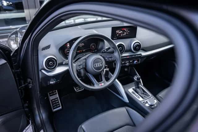 Audi Q2 (2022) thumbnail 2