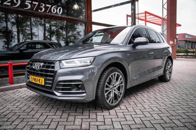 Audi Q5 (2020) thumbnail 1