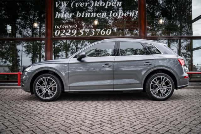 Audi Q5 (2020) thumbnail 3