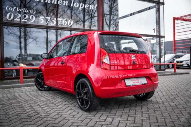 SEAT Mii (2017) thumbnail 5