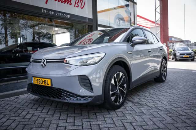 Volkswagen ID.4 (2023) thumbnail 1