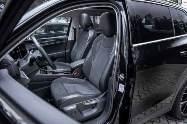 Volkswagen Tiguan (2024) thumbnail 6