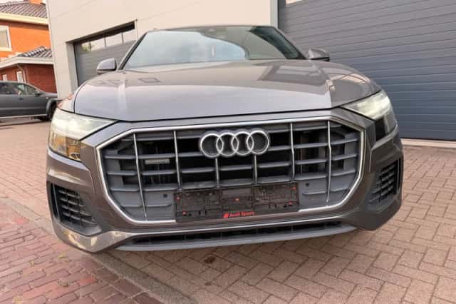 Audi Q8 (2019) thumbnail 5
