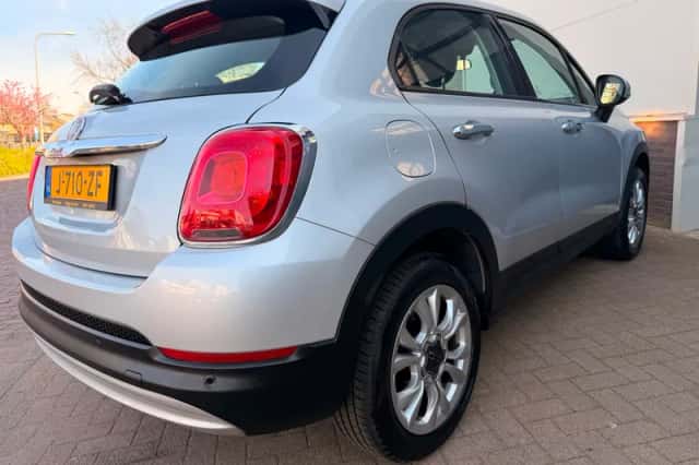 Fiat 500X (2016) thumbnail 3