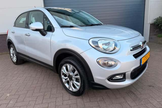 Fiat 500X (2016) thumbnail 4