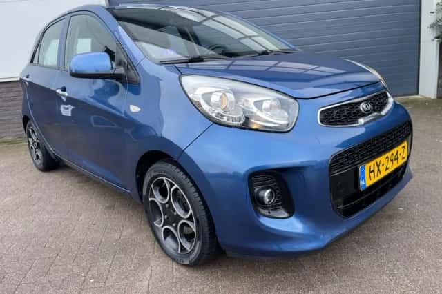 Kia Picanto (2016) thumbnail 4