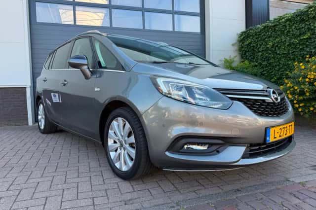 Opel Zafira (2018) thumbnail 4