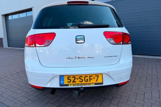 SEAT Altea XL (2011) thumbnail 6