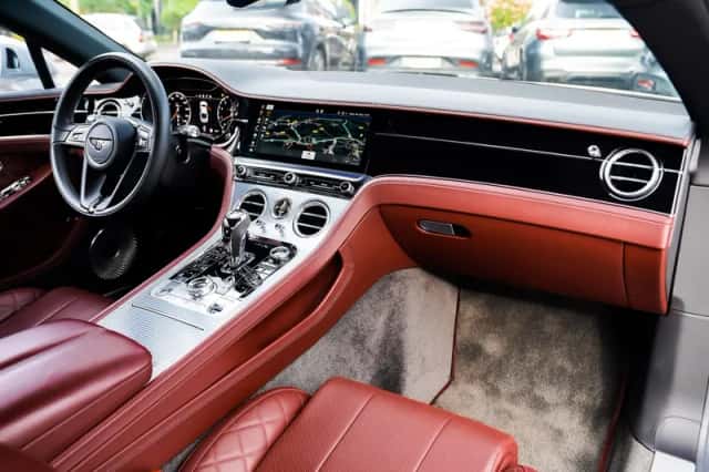 Bentley Continental (2019) thumbnail 3