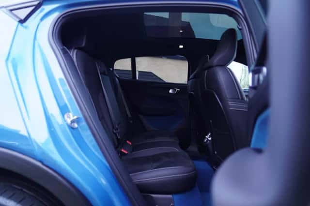 Volvo C40 (2022) thumbnail 4