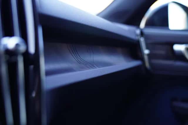 Volvo C40 (2022) thumbnail 6