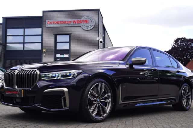 BMW 7 (2020) thumbnail 1