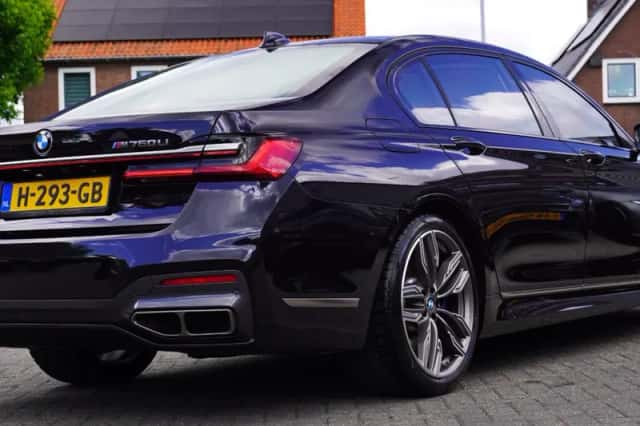 BMW 7 (2020) thumbnail 2