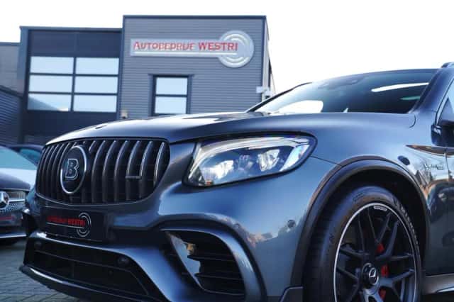 Mercedes-Benz Benz (2018) thumbnail 2