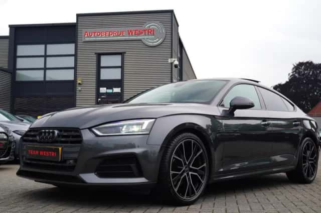 Audi A5 (2019) thumbnail 1