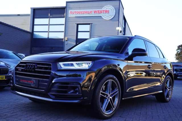 Audi Q5 (2017) thumbnail 1
