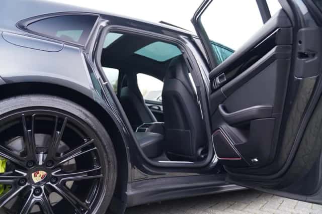 Porsche Panamera (2018) thumbnail 5