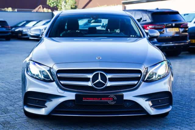 Mercedes-Benz Benz (2018) thumbnail 6