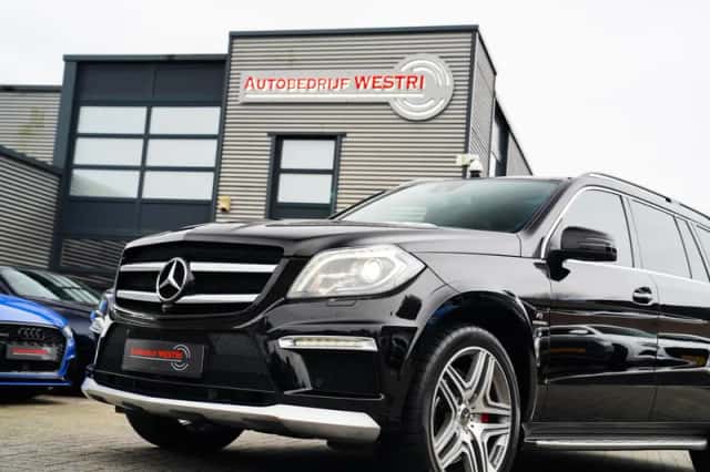 Mercedes-Benz Benz (2013) thumbnail 5