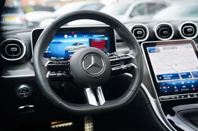 Mercedes-Benz Benz (2025) thumbnail 5