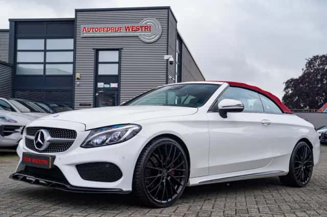 Mercedes-Benz Benz (2017) thumbnail 1