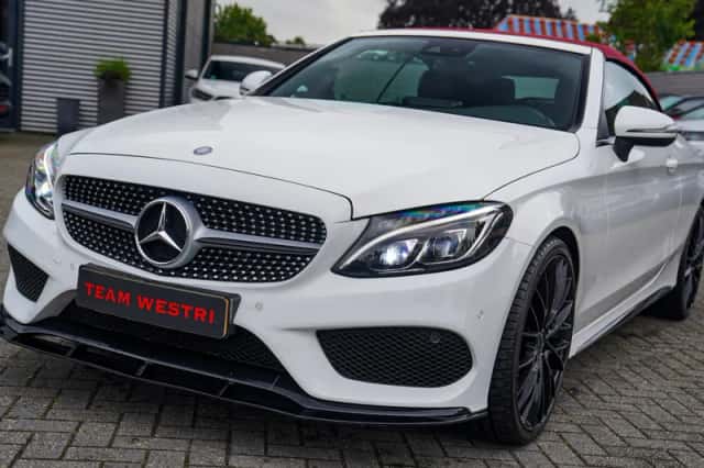 Mercedes-Benz Benz (2017) thumbnail 4