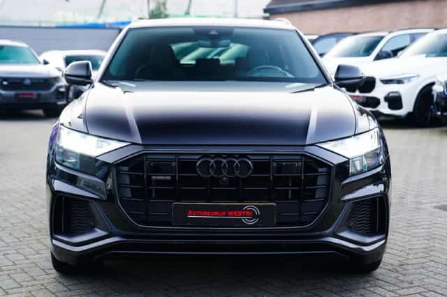 Audi Q8 (2021) thumbnail 6