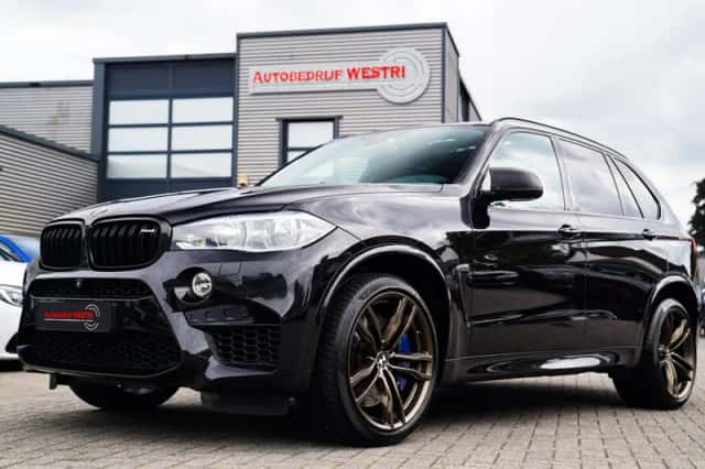 BMW X5 (2015) thumbnail 1