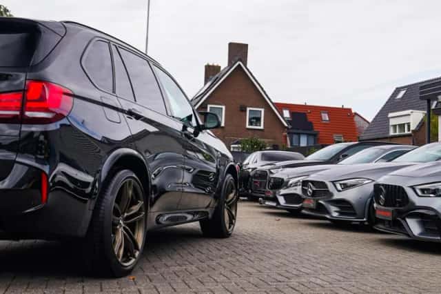 BMW X5 (2015) thumbnail 3