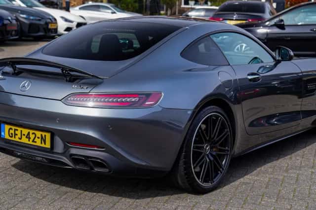 Mercedes-Benz Benz (2020) thumbnail 2