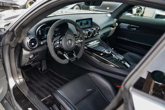 Mercedes-Benz Benz (2020) thumbnail 4