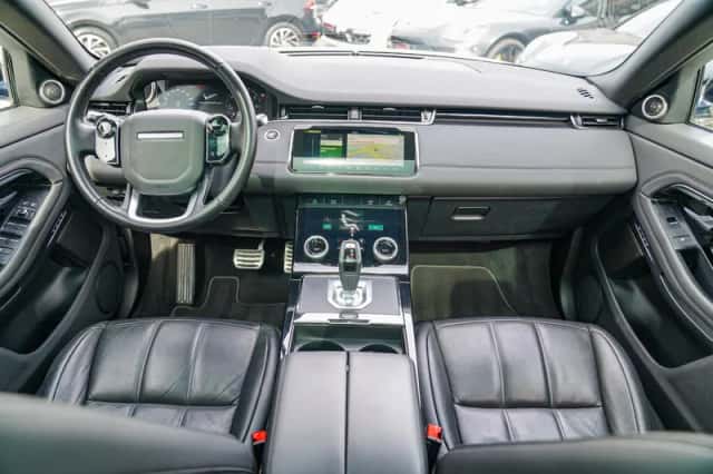 Land Rover Rover (2019) thumbnail 3