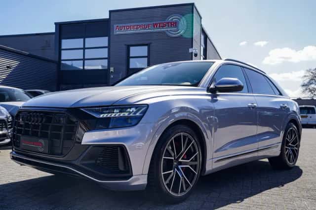 Audi SQ8 (2020) thumbnail 1