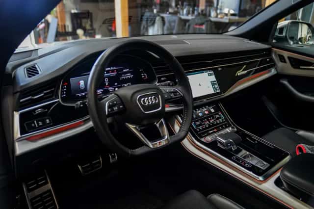 Audi SQ8 (2020) thumbnail 5