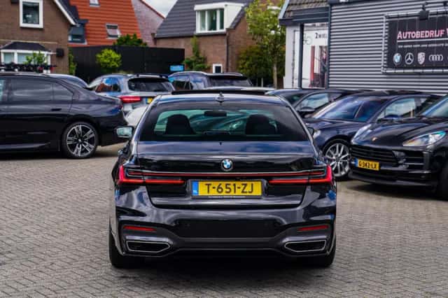 BMW 7 (2020) thumbnail 6