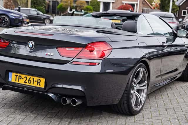 BMW M6 (2012) thumbnail 2