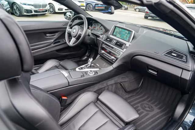 BMW M6 (2012) thumbnail 3