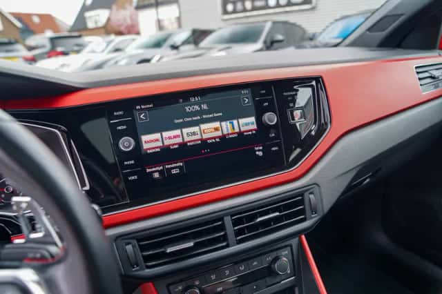 Volkswagen Polo (2018) thumbnail 5