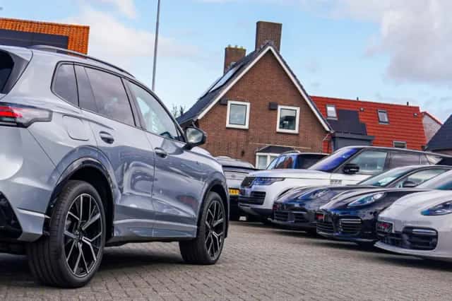 Volkswagen Tiguan (2025) thumbnail 3