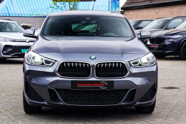 BMW X2 (2021) thumbnail 6