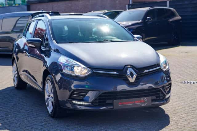 Renault Clio (2017) thumbnail 2