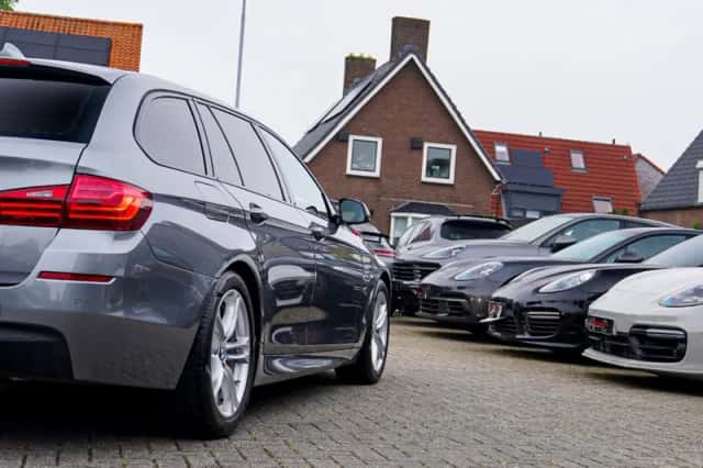 BMW 5-Serie (2016) thumbnail 3