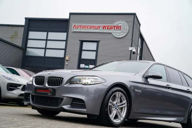 BMW 5-Serie (2016) thumbnail 4
